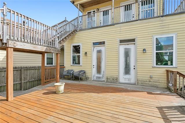 1112-14 Touro St