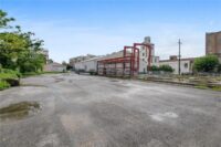 2543 Perdido St
