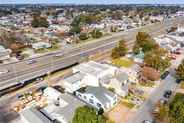 405 N Causeway Blvd