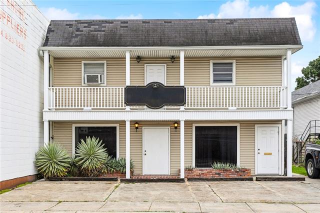 405 N Causeway Blvd