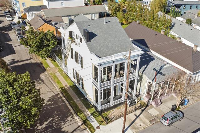 2501 Dauphine St