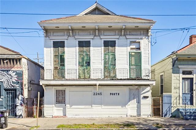 2245 St Claude Ave