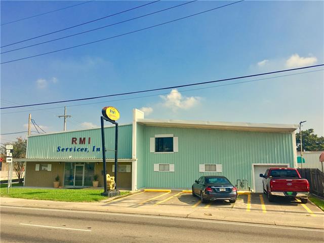 105 Westbank Expressway