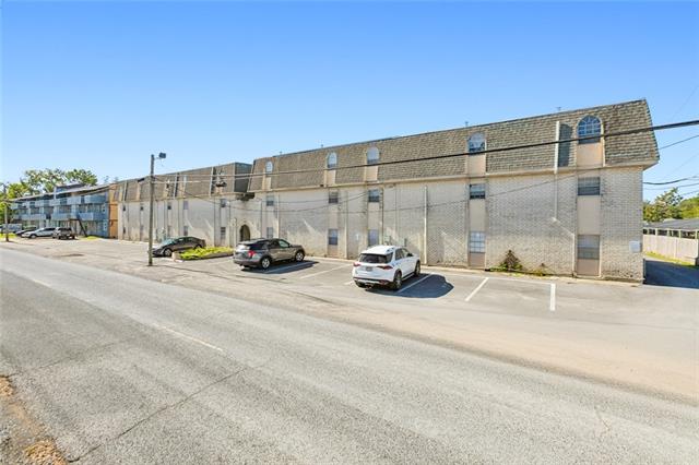 650 Central Ave
