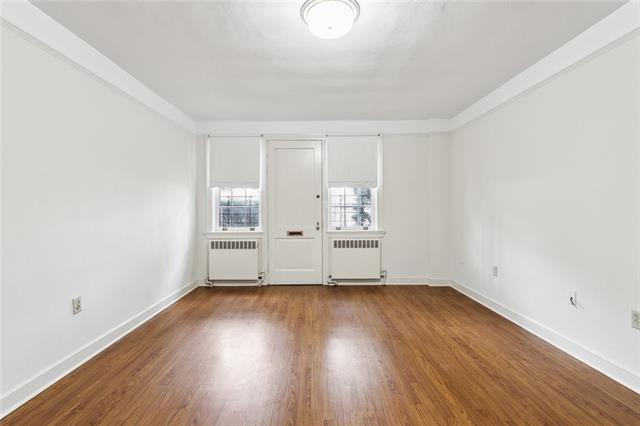 5402-04 St Charles Ave