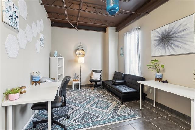 3401 St Claude Ave