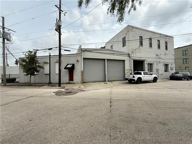 625-27 Celeste St