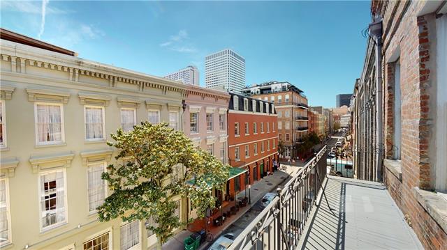 315 Decatur St