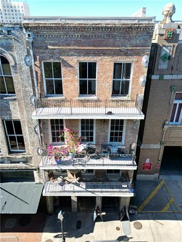 315 Decatur St