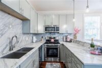 1201 Baronne St