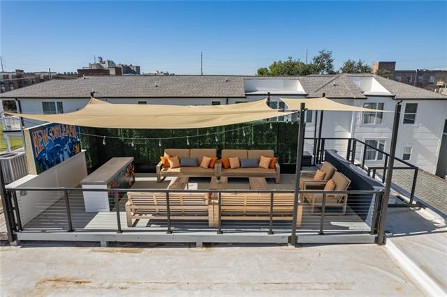1601 Baronne St