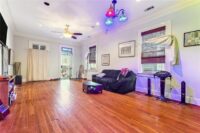 2301 Dauphine St