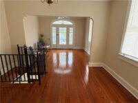 825-27 Louque PL