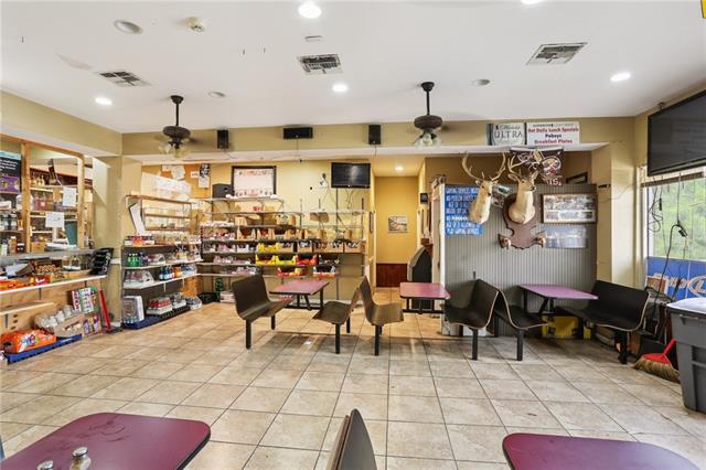 6200 Jefferson Hwy