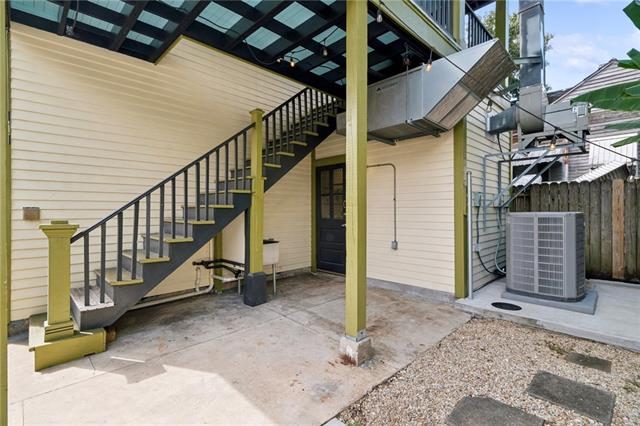 4223 St Claude Ave