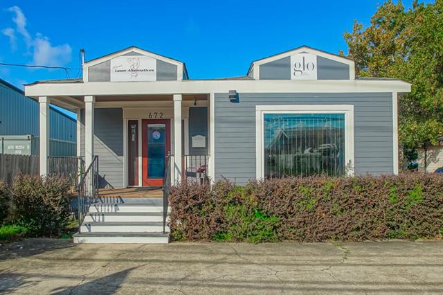 672 Hickory Ave