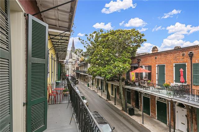 838 Chartres St