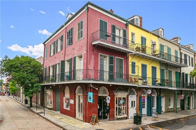 838 Chartres St