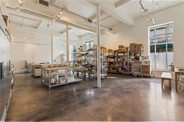 3138 Magazine St