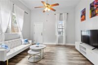 1720-1722 Marais St
