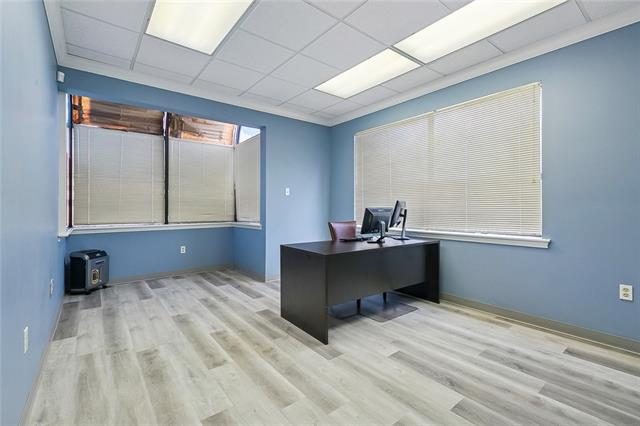 2309 N Hullen St - Metairie Office