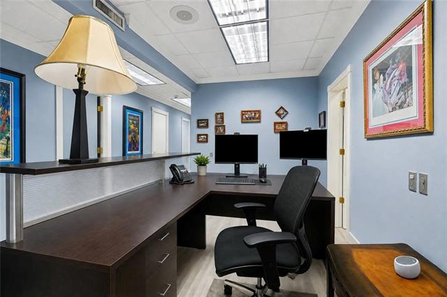 2309 N Hullen St - Metairie Office