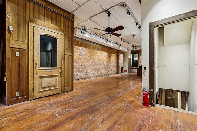 241 Chartres St